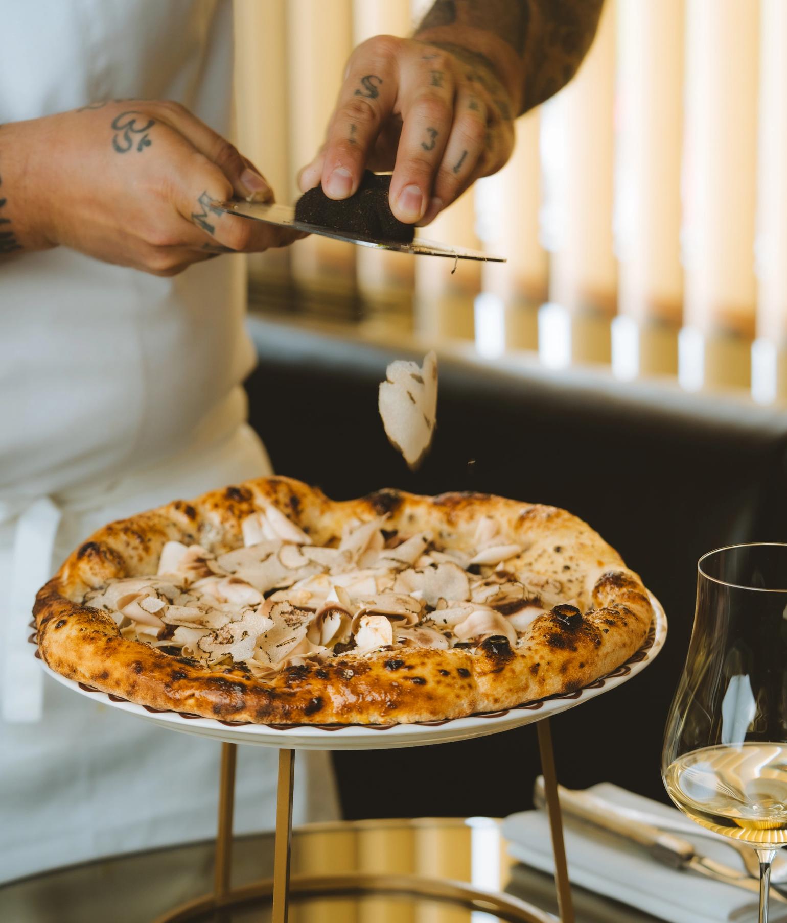 Pizza al tartufo