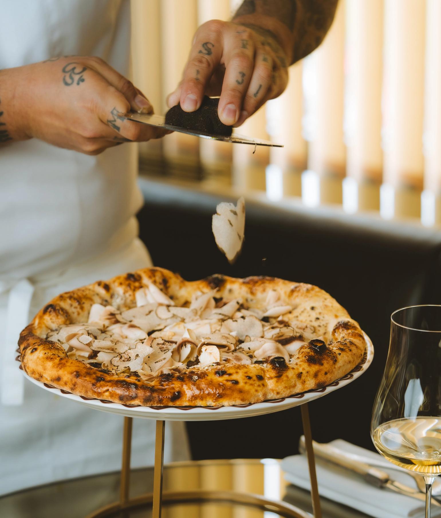 Pizza al tartufo