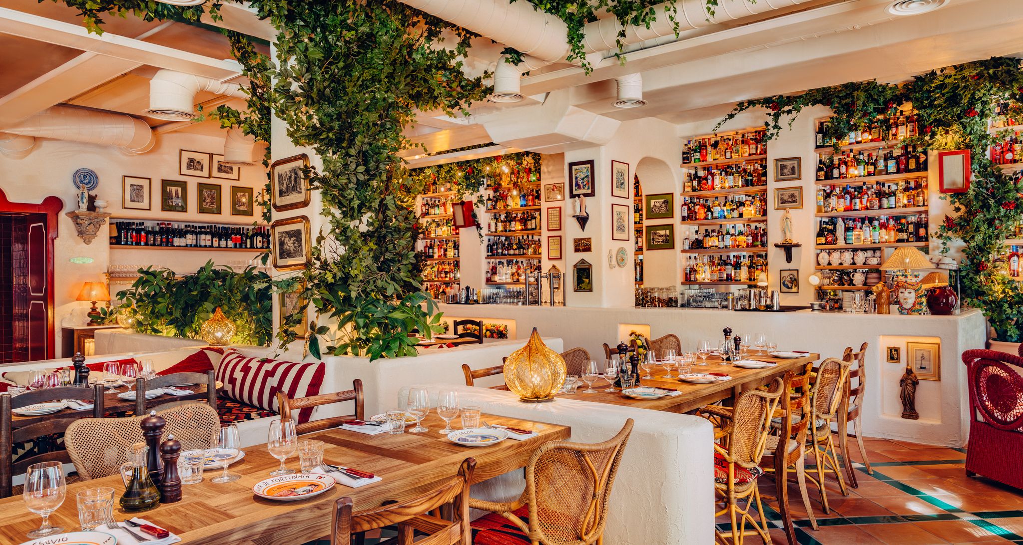 privatize a restaurant in Barcelona