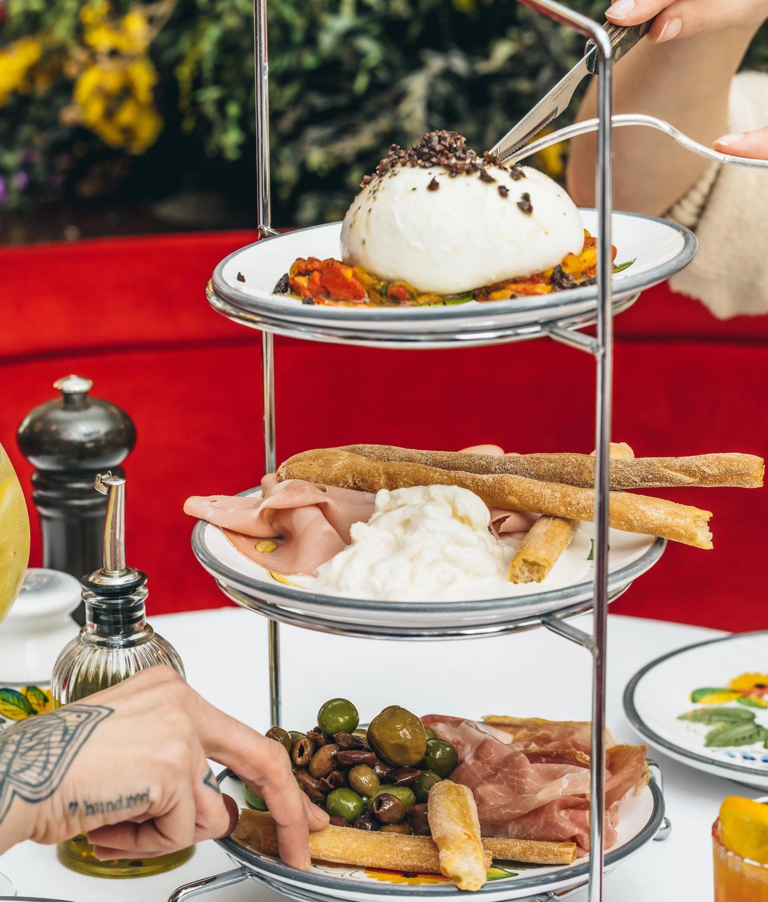 Big Mamma · Italian restaurants con molto amore