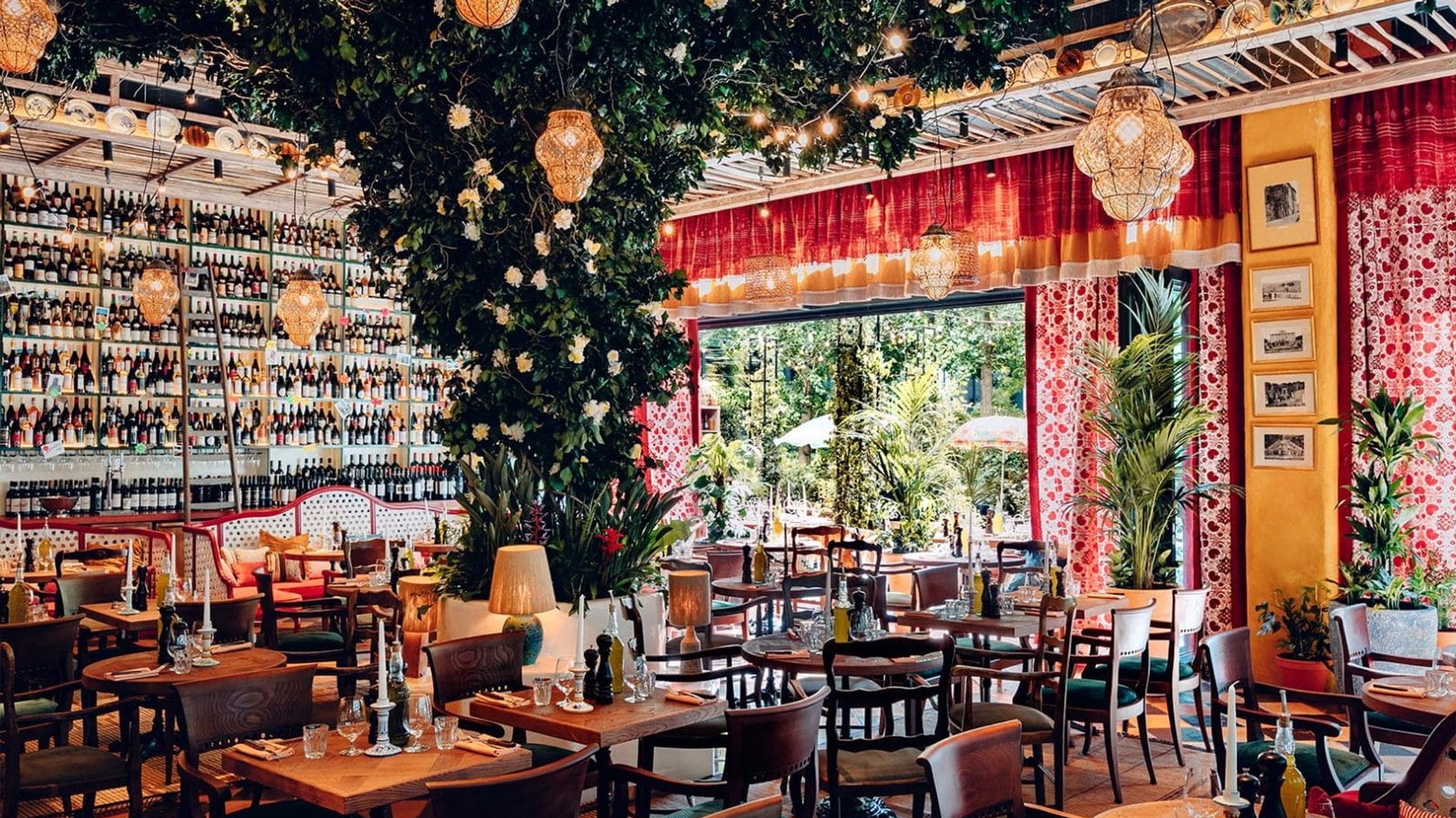 Big Mamma · Italian restaurants con molto amore