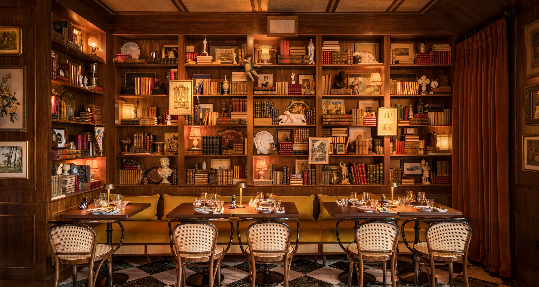 Big Mamma · Italian restaurants con molto amore