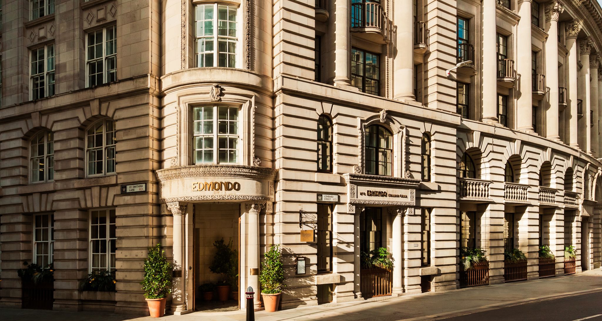 Big Mamma · Italian restaurants con molto amore