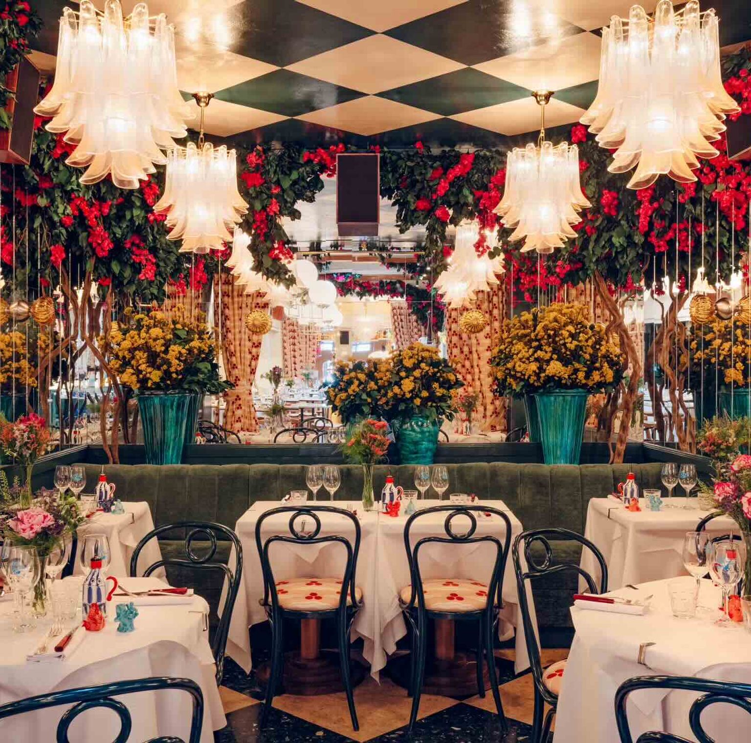 Big Mamma · Italian restaurants con molto amore